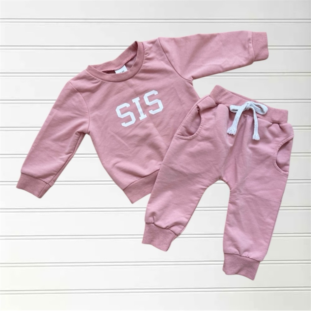 EUC Girls Pink Super Soft Cozy “Sis” Sister Crewneck Sweatpants Set
